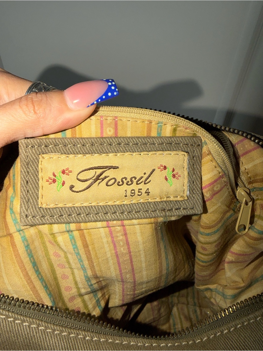 Vintage Fossil 1954 Canvas Shoulder Bag Y2K Olive Green Hobo Purse Leather Trim - Picture 8 of 9